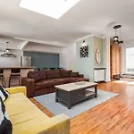 Nowowiejska 10 By Homeprime Warszawa