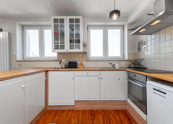 Nowowiejska 10 By Homeprime * Warsaw