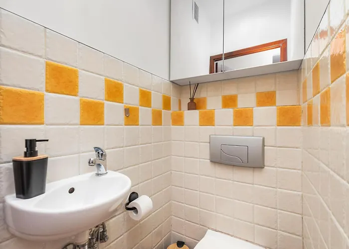 Nowowiejska 10 By Homeprime * Warsaw